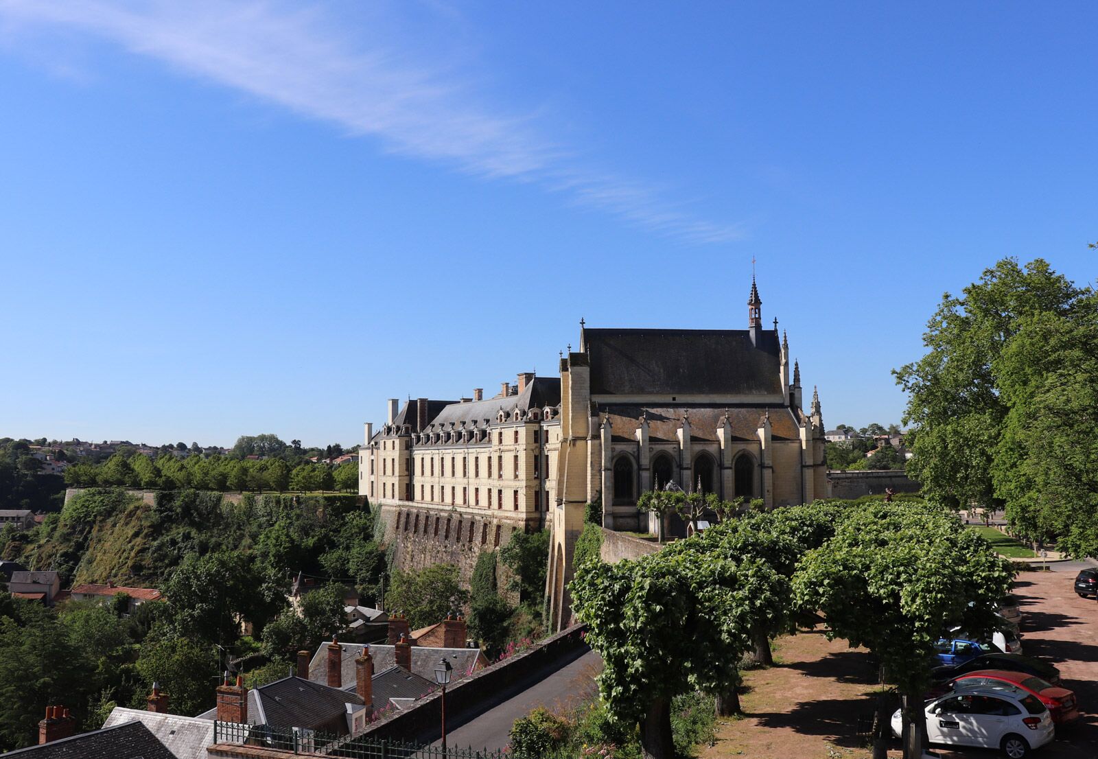 Thouars
