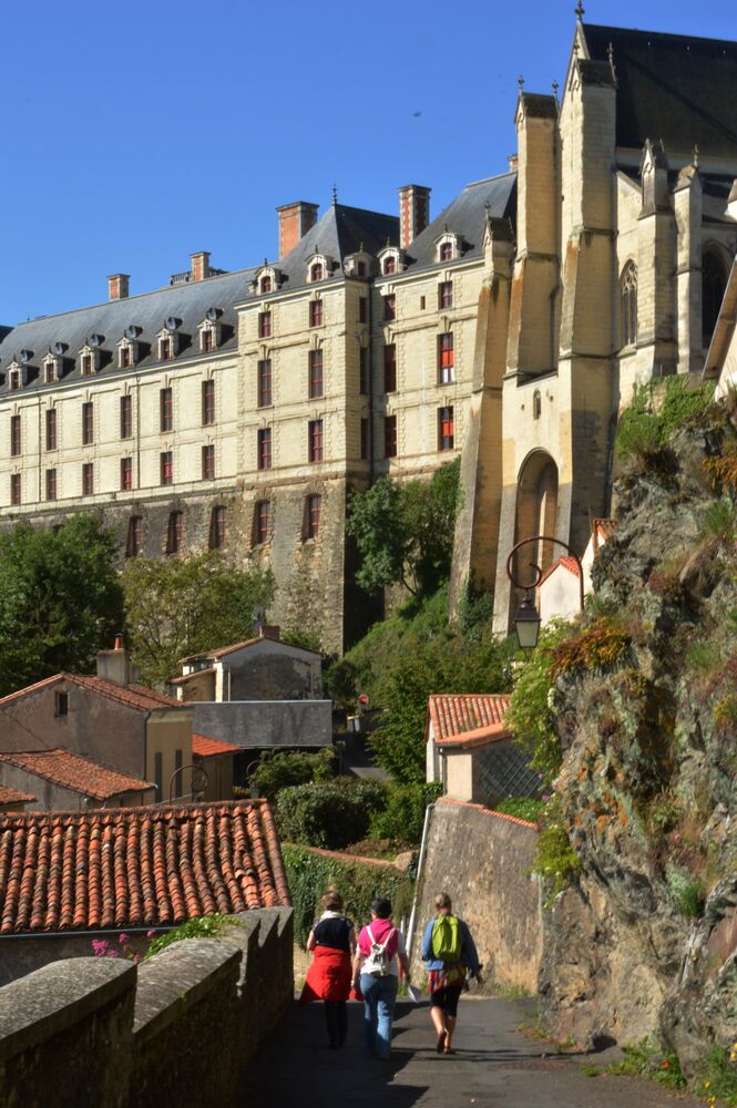 Thouars